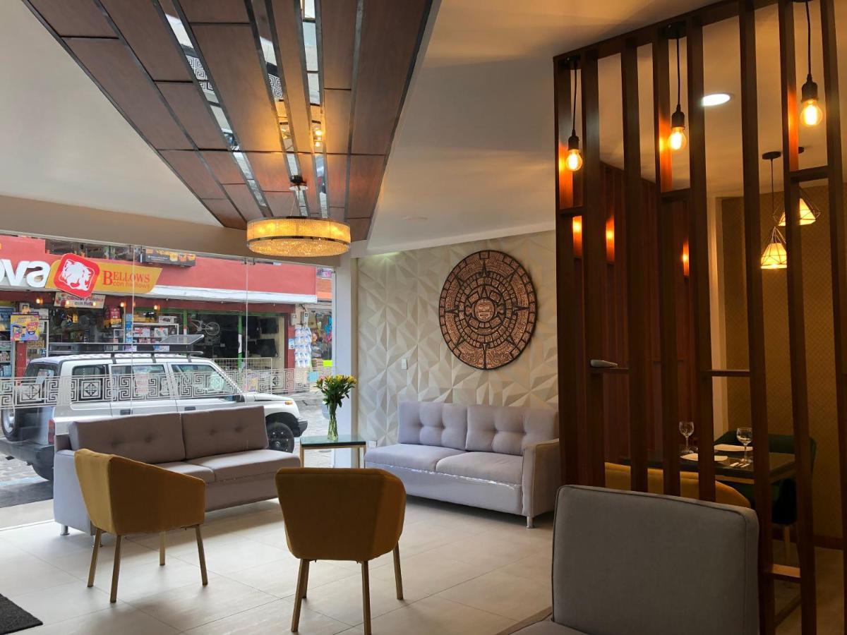 Hotel Makroz ラタクンガ エクステリア 写真