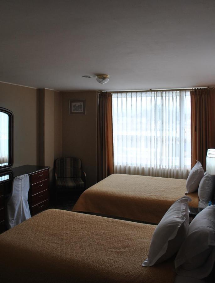 Hotel Makroz ラタクンガ エクステリア 写真